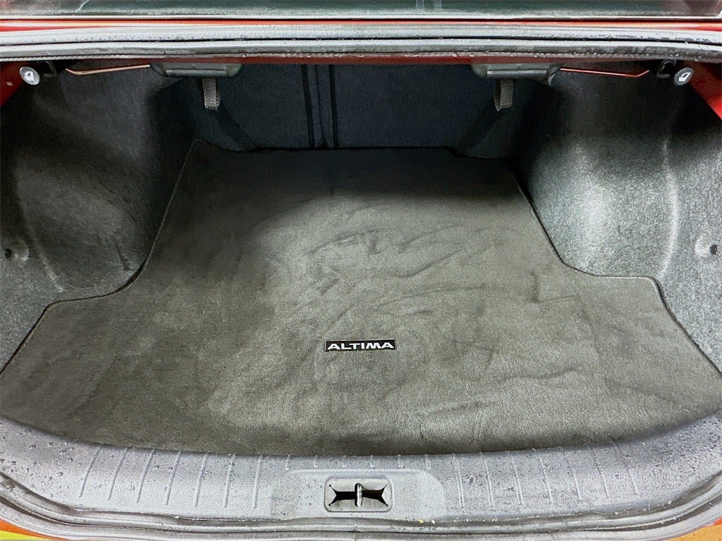 2022 Nissan Altima 2.0 SR