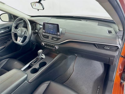 2022 Nissan Altima 2.0 SR