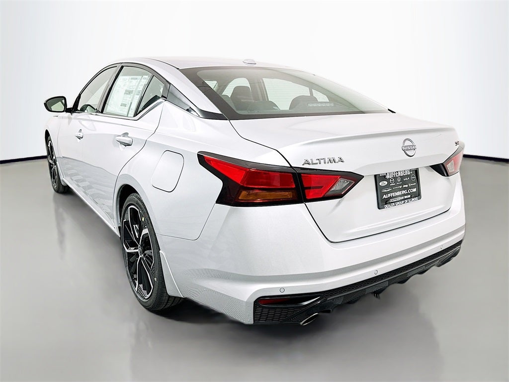 2025 Nissan Altima 2.5 SR