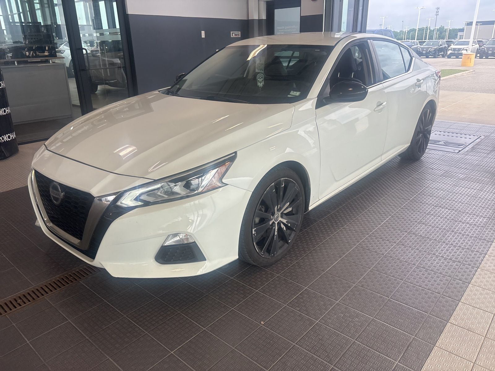 2020 Nissan Altima 2.5 SR's photo