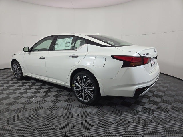 2025 Nissan Altima 2.5 SL