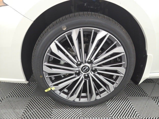 2025 Nissan Altima 2.5 SL