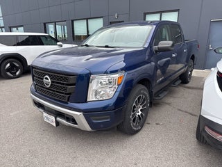 2021 Nissan Titan SV