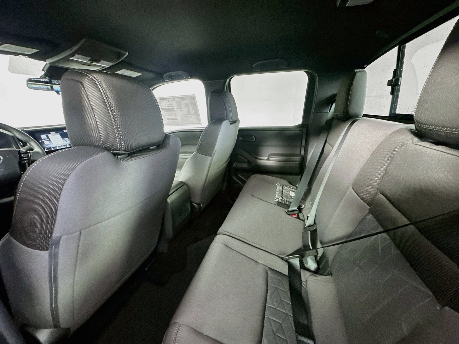 2027 Nissan Frontier SV