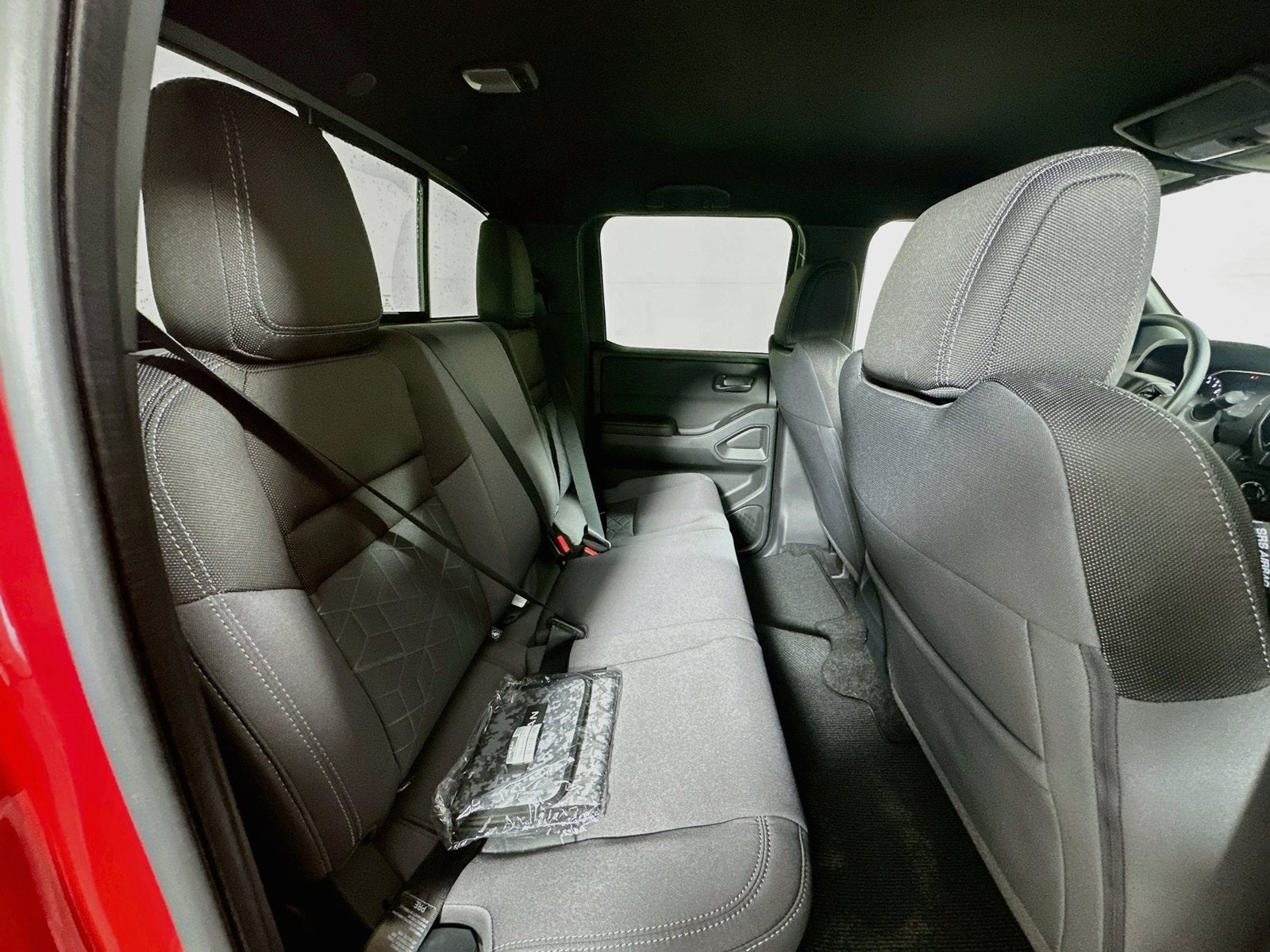 2027 Nissan Frontier SV