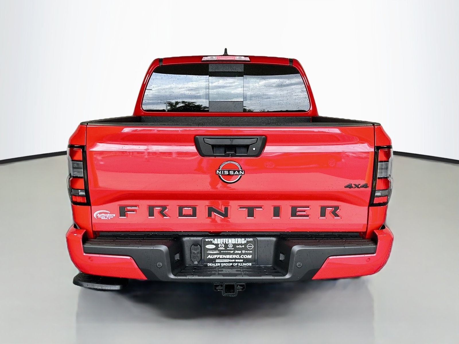 2027 Nissan Frontier SV