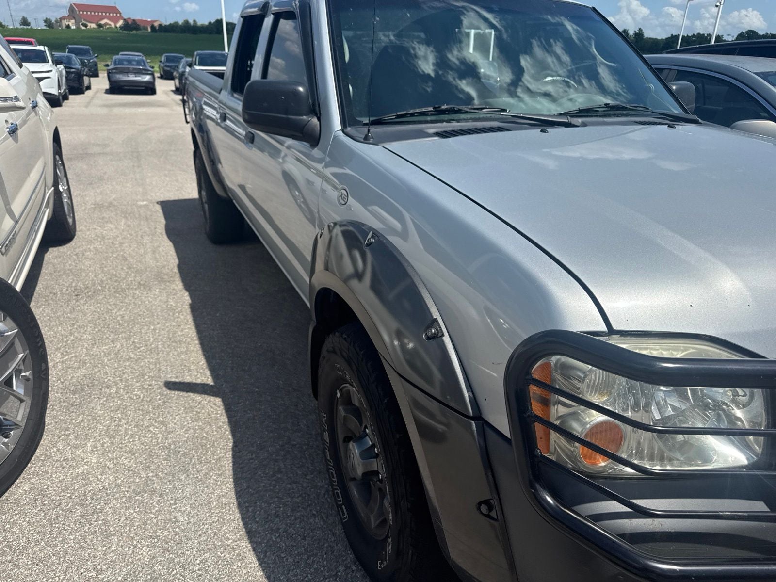 2003 Nissan Frontier XE V6