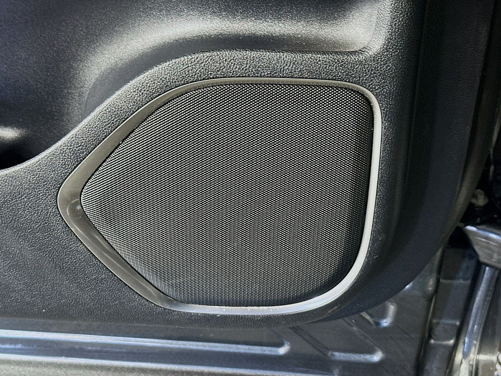 2019 Lincoln Nautilus Select
