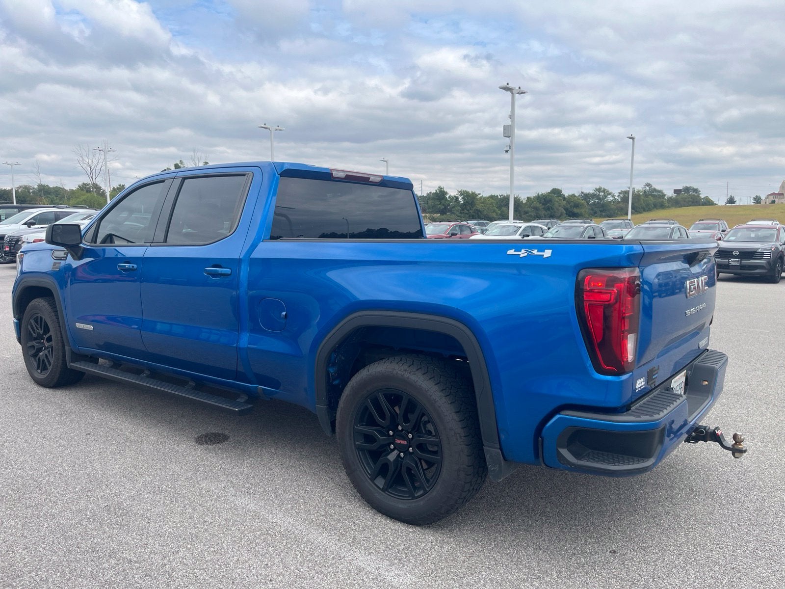 2023 GMC Sierra 1500 Elevation