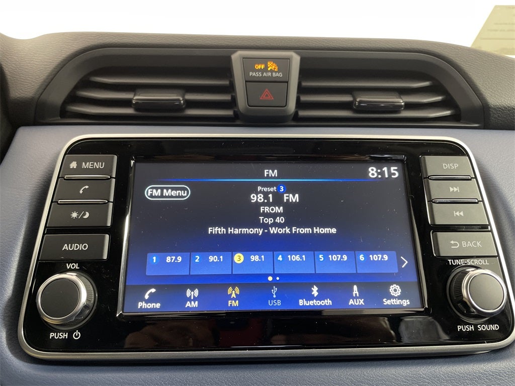 2025 Nissan Versa 1.6 SV