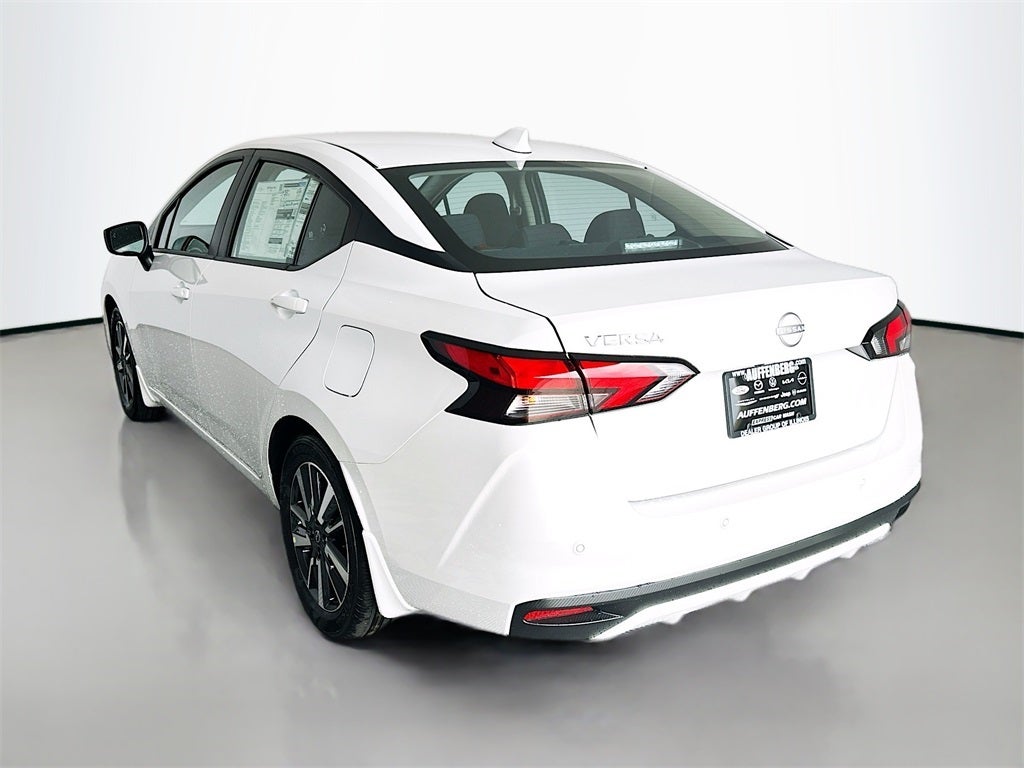 2025 Nissan Versa 1.6 SV