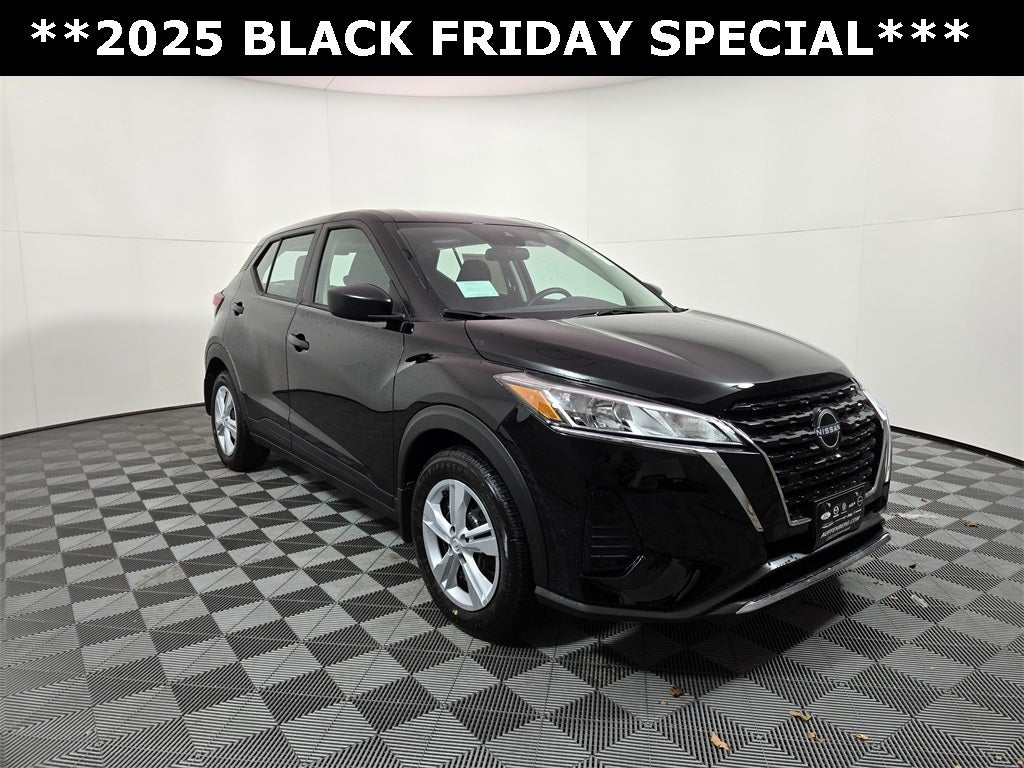 2025 Nissan Kicks Play S
