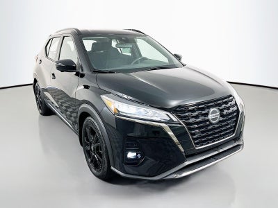 2021 Nissan Kicks SR