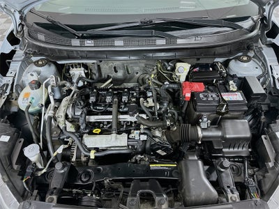 2022 Nissan Kicks SR