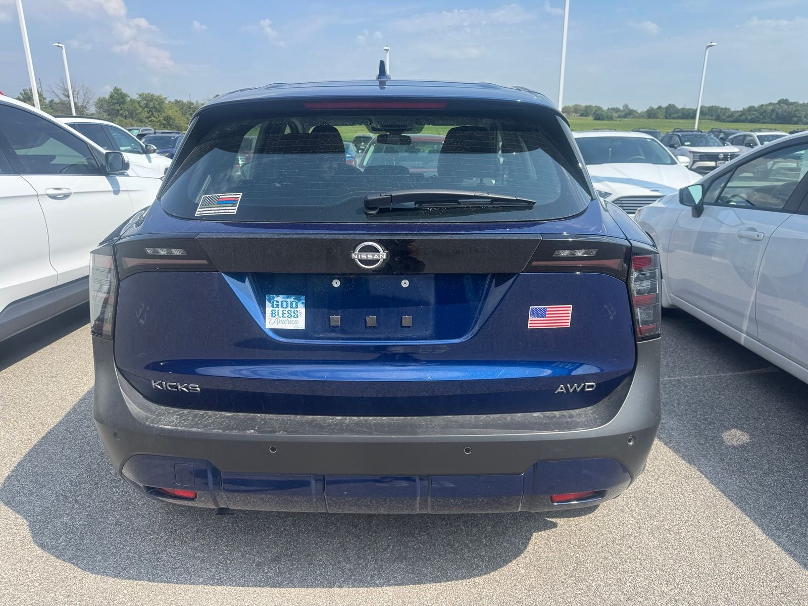 2025 Nissan Kicks S