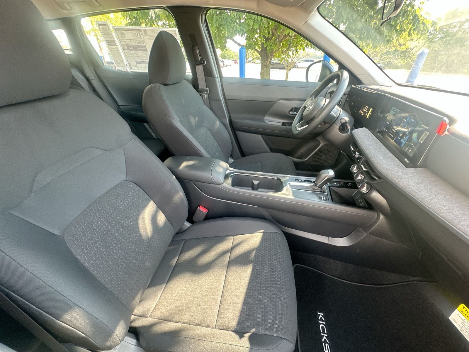 2027 Nissan Kicks S