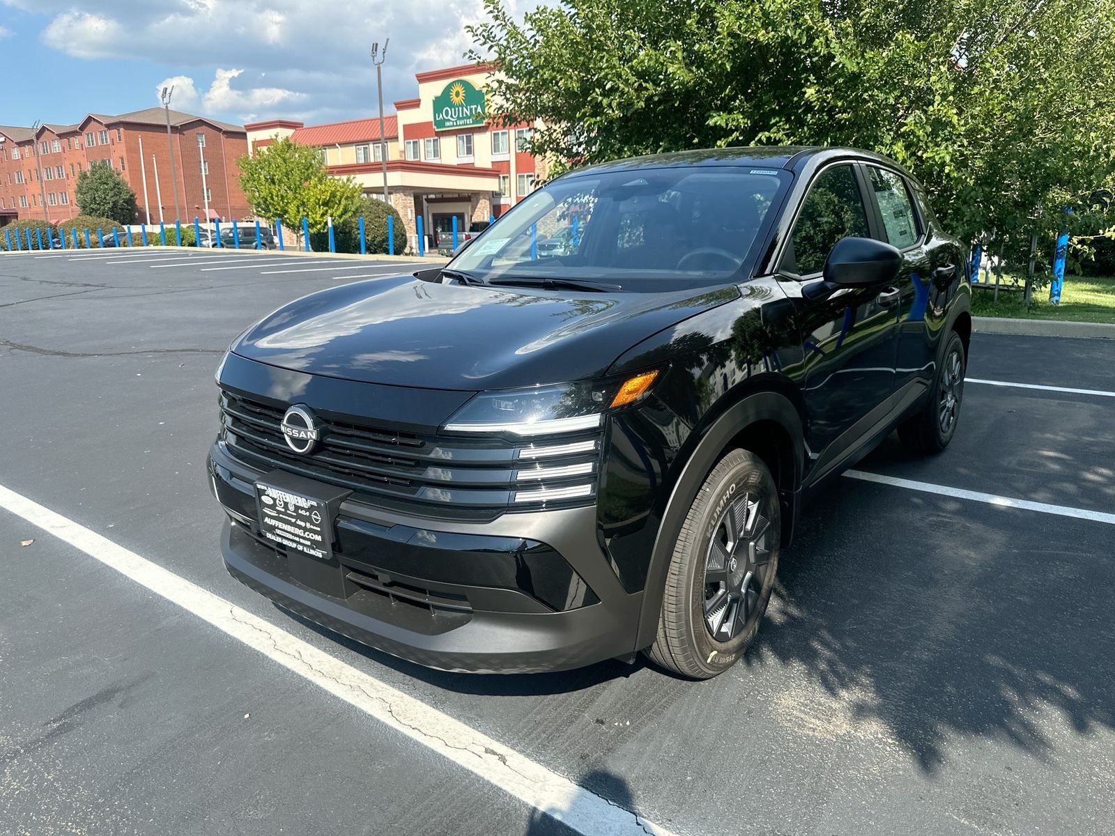 2027 Nissan Kicks S
