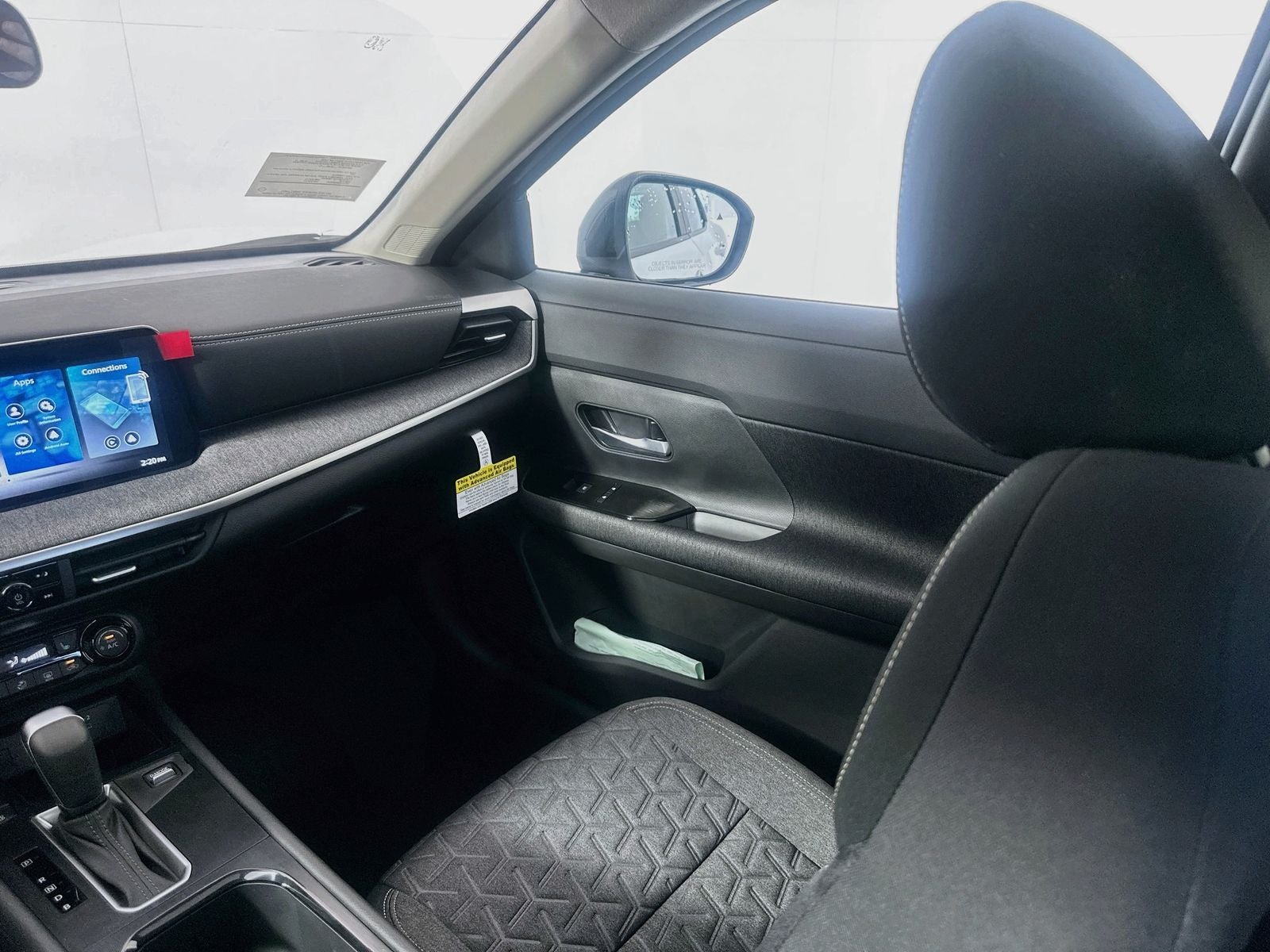 2027 Nissan Kicks SV