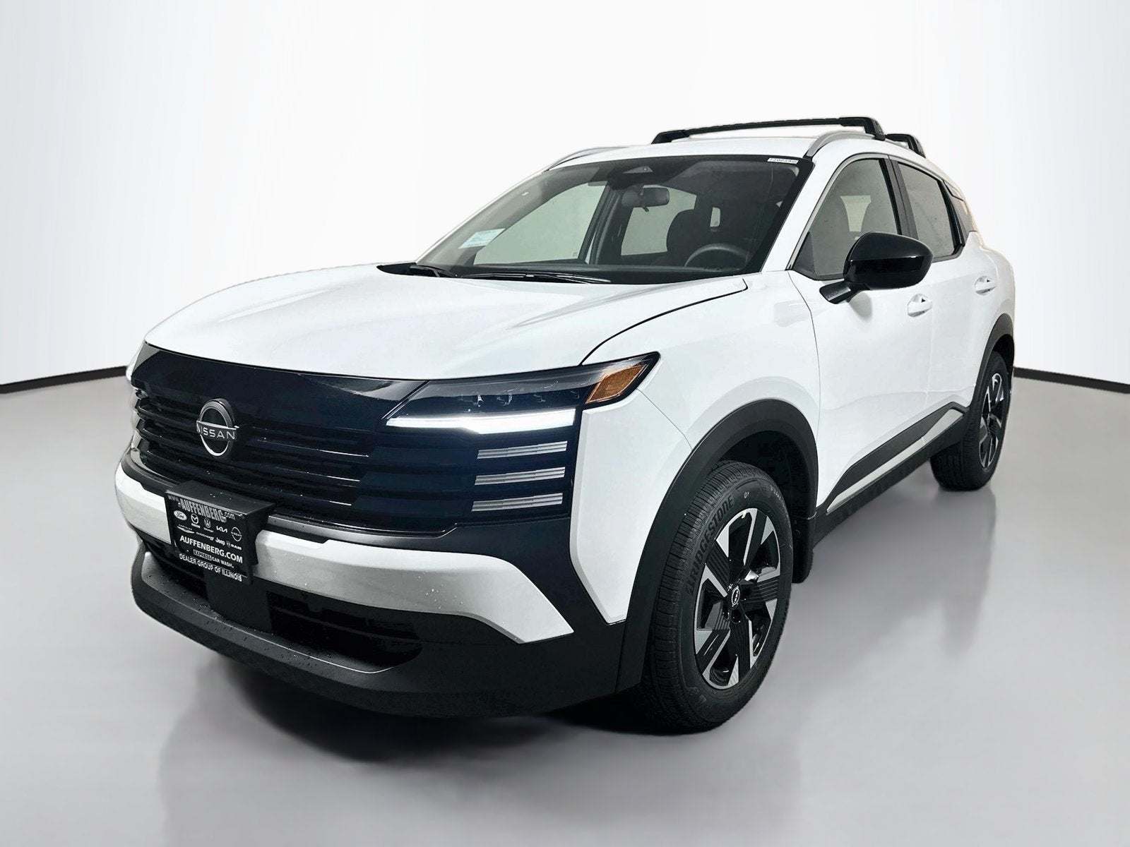 2027 Nissan Kicks SV