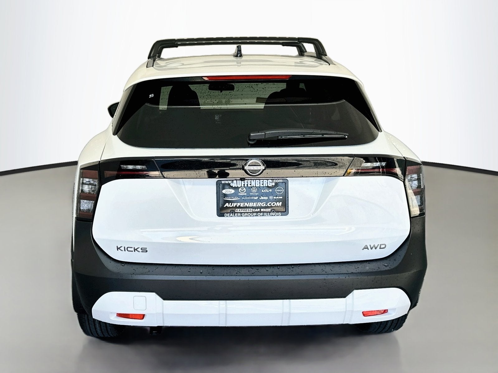 2027 Nissan Kicks SV