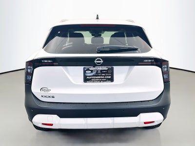 2026 Nissan Kicks SV