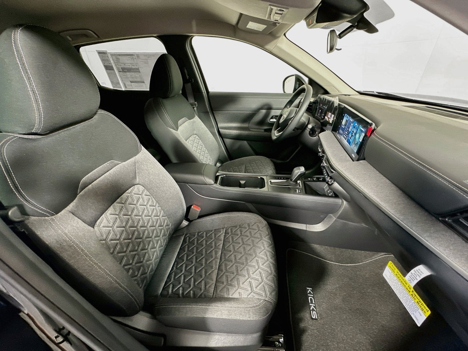 2027 Nissan Kicks SV
