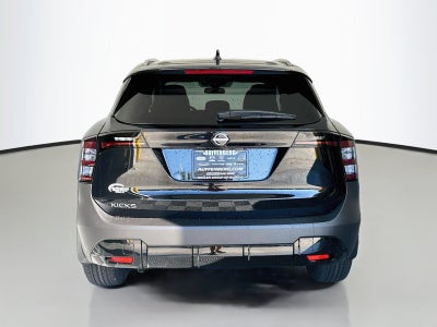 2027 Nissan Kicks SV