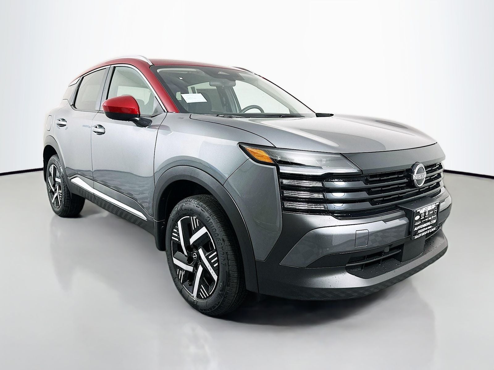 2026 Nissan Kicks 2.0 SV's photo