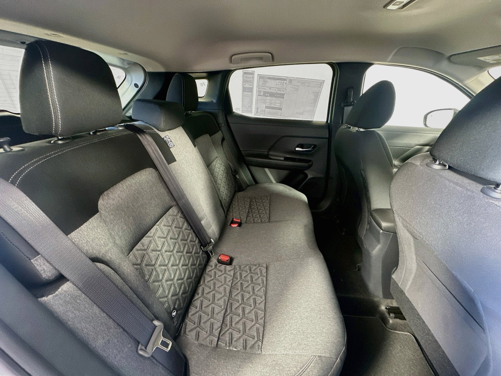 2027 Nissan Kicks SV
