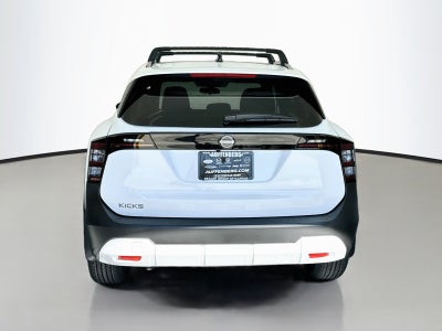 2027 Nissan Kicks SV