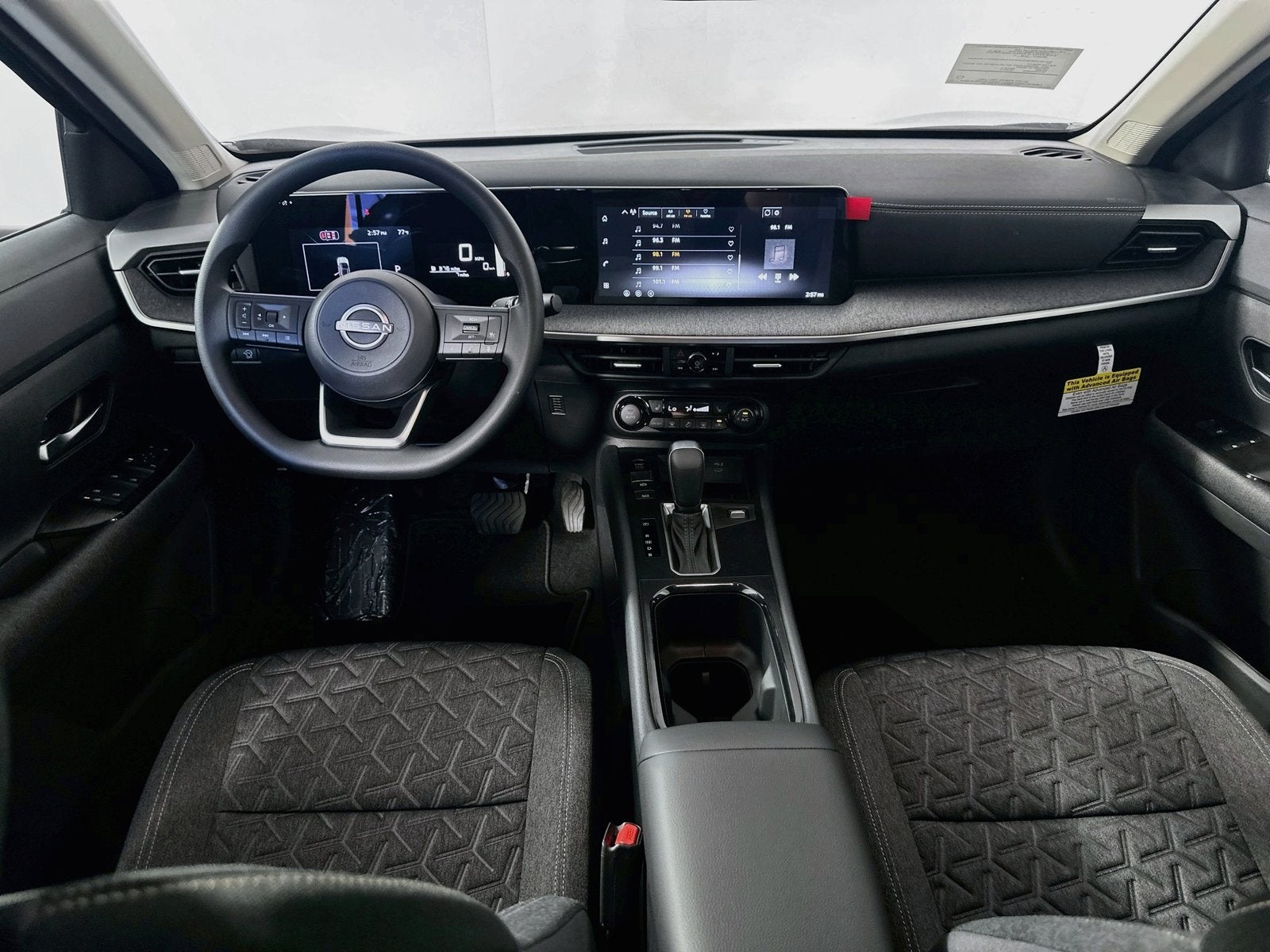 2027 Nissan Kicks SV