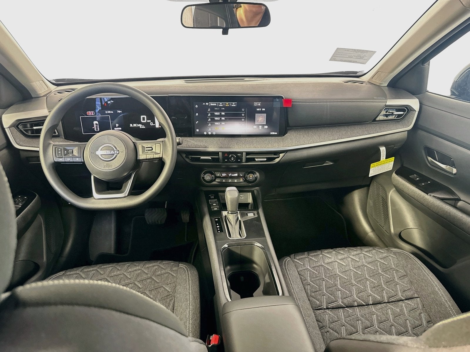 2027 Nissan Kicks SV