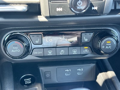 2027 Nissan Kicks SV