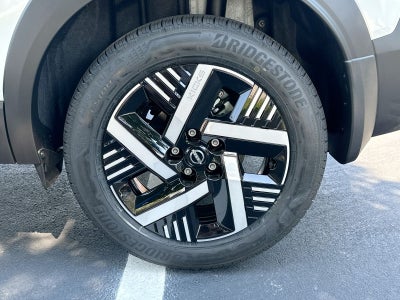 2027 Nissan Kicks SV