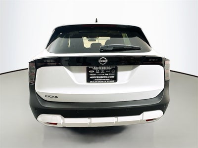 2026 Nissan Kicks SV