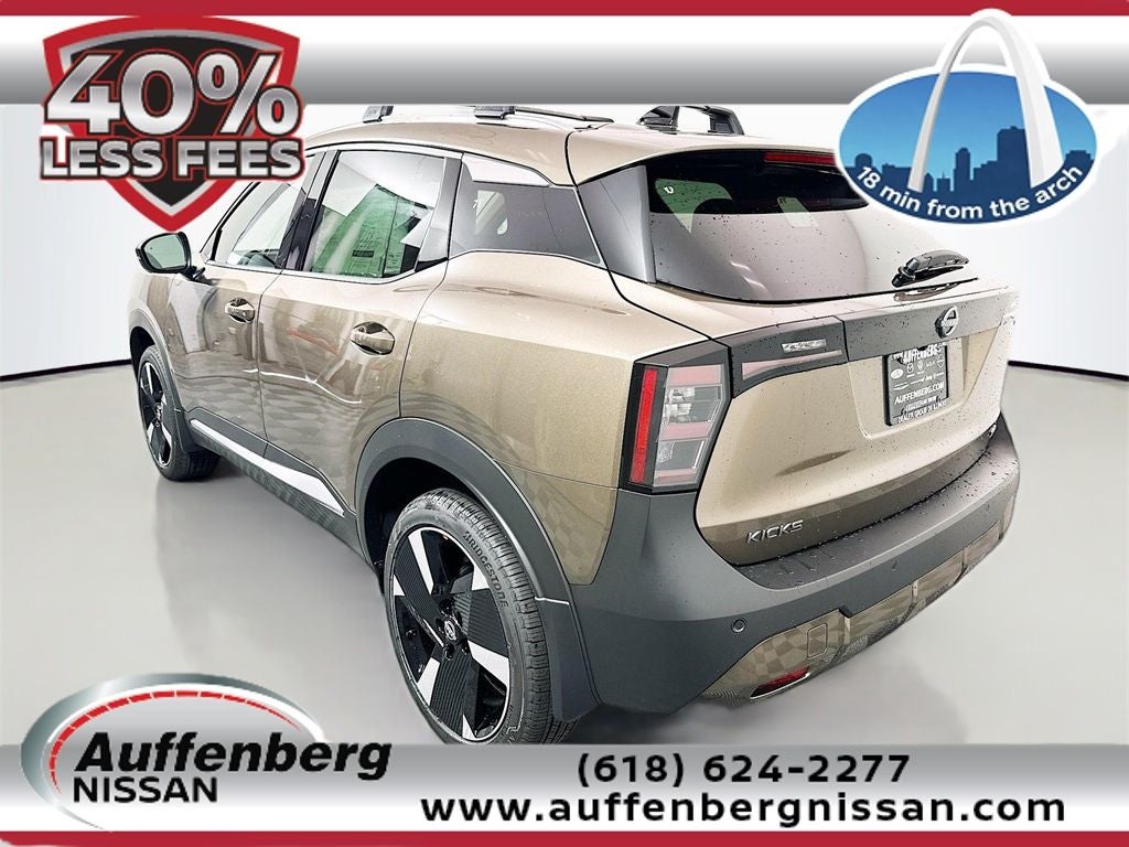 2026 Nissan Kicks SR