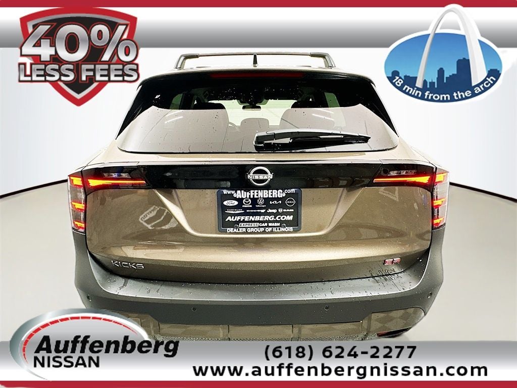 2026 Nissan Kicks SR