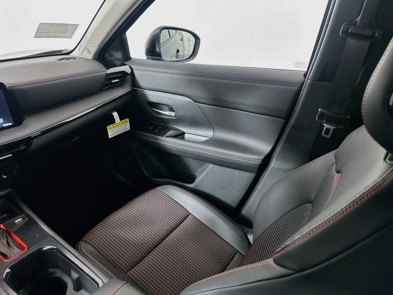 2027 Nissan Kicks SR