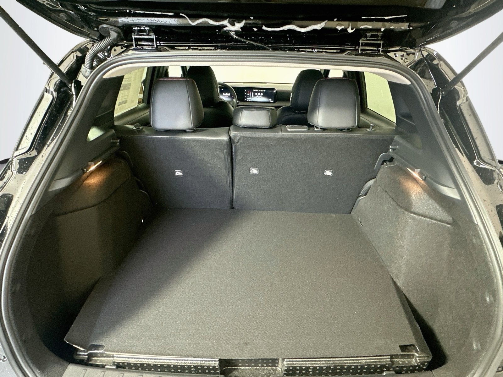 2027 Nissan Kicks SR