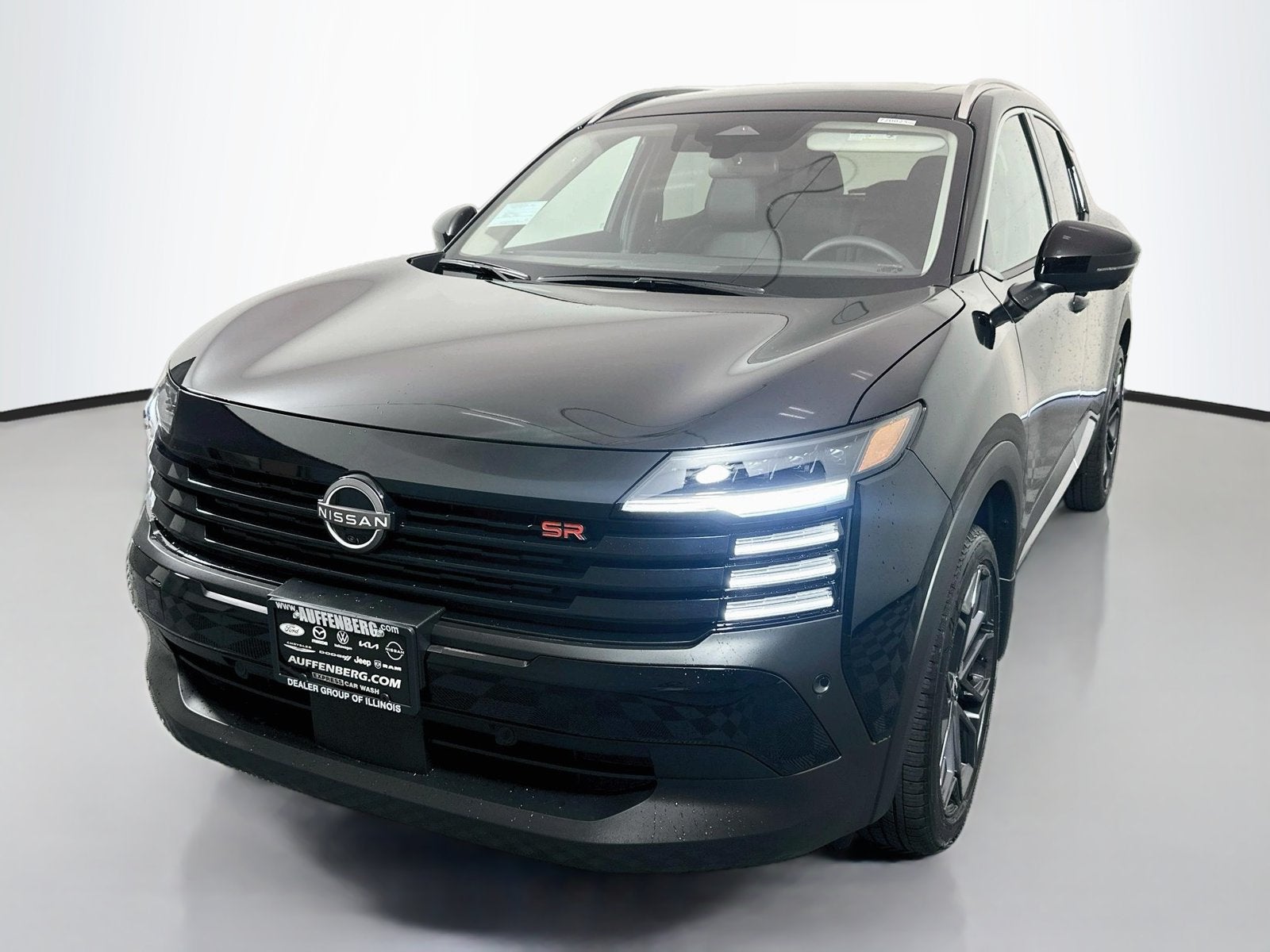 2027 Nissan Kicks SR