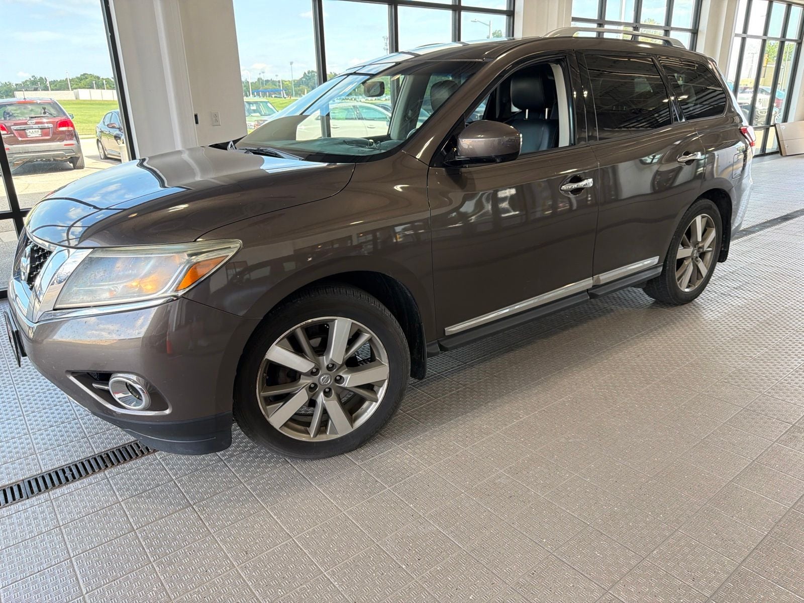2016 Nissan Pathfinder Platinum