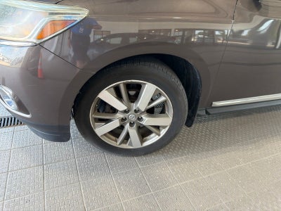 2016 Nissan Pathfinder Platinum