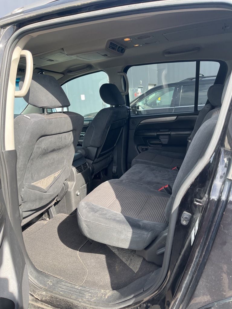 2011 Nissan Armada SV