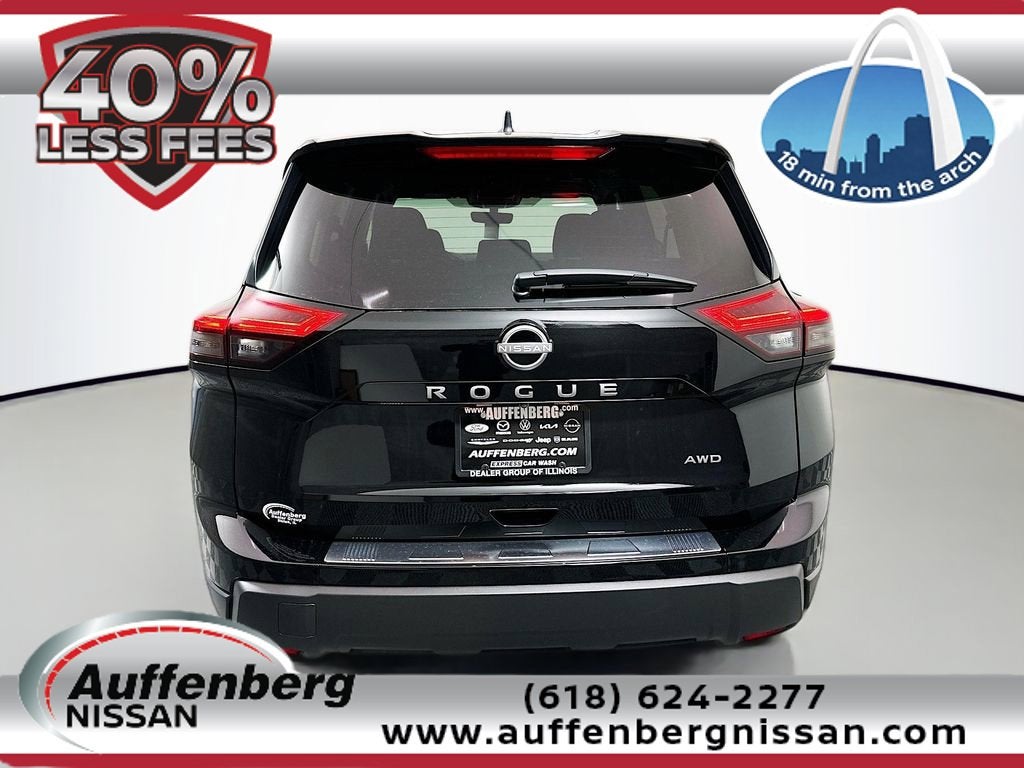 2026 Nissan Rogue SV