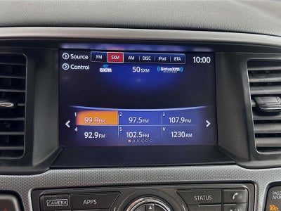 2020 Nissan Pathfinder SL