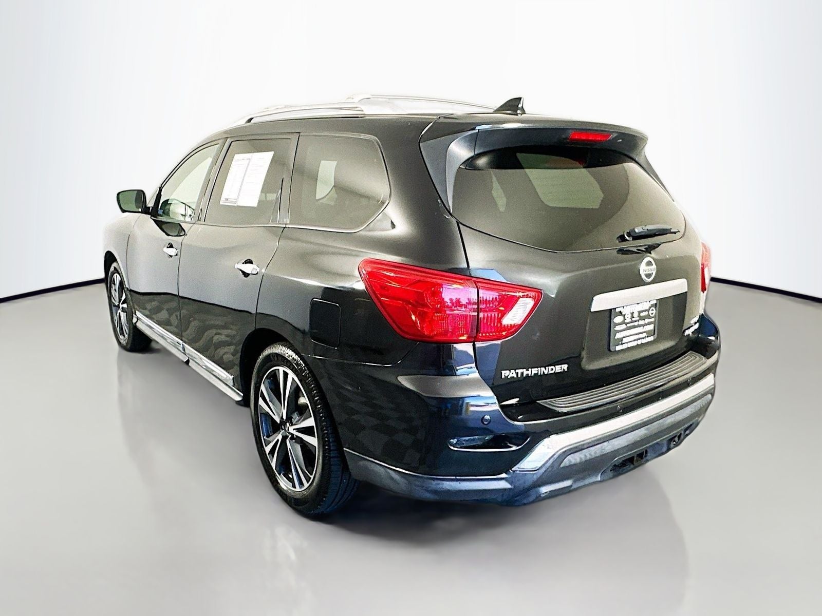 2020 Nissan Pathfinder Platinum