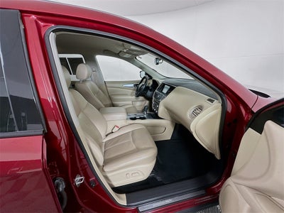 2018 Nissan Pathfinder SL