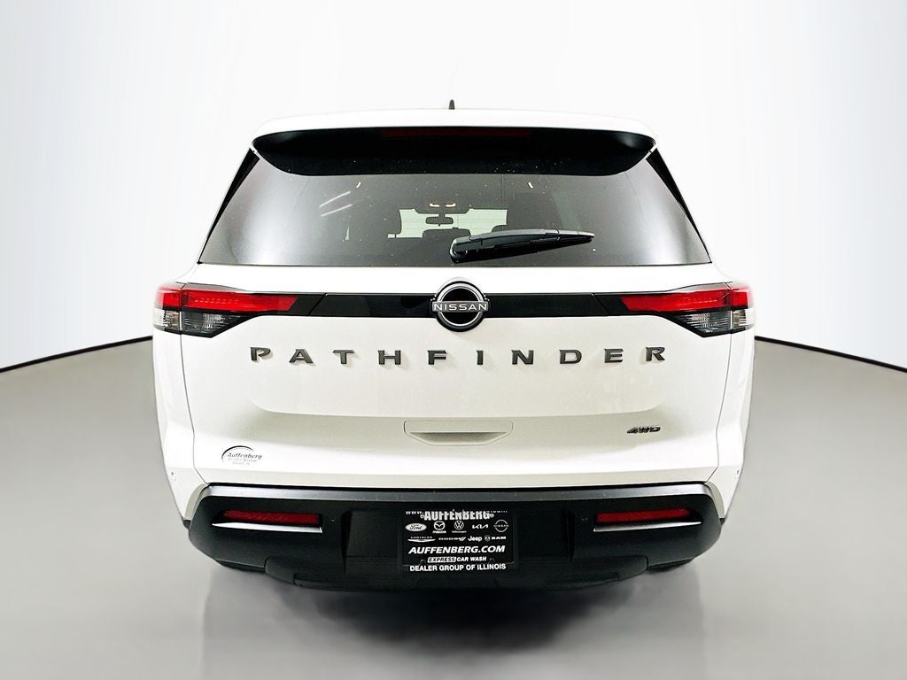 2026 Nissan Pathfinder S