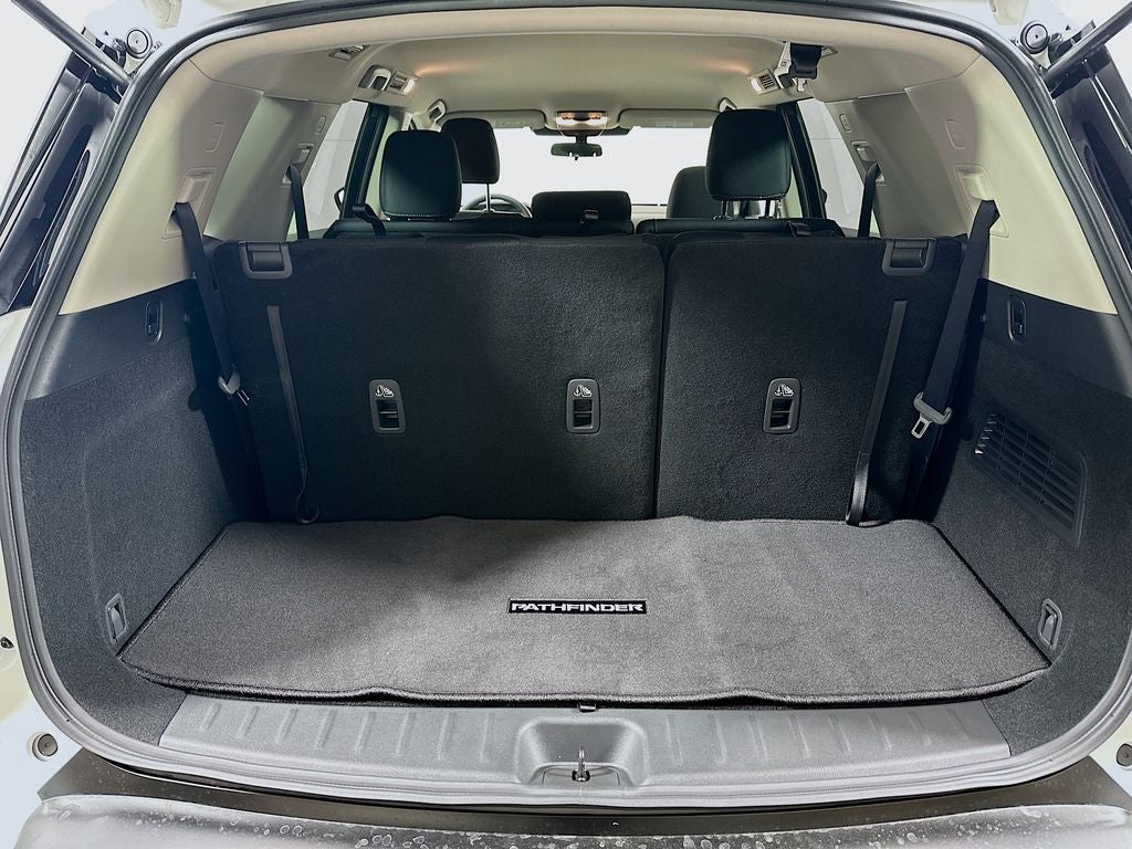 2026 Nissan Pathfinder S