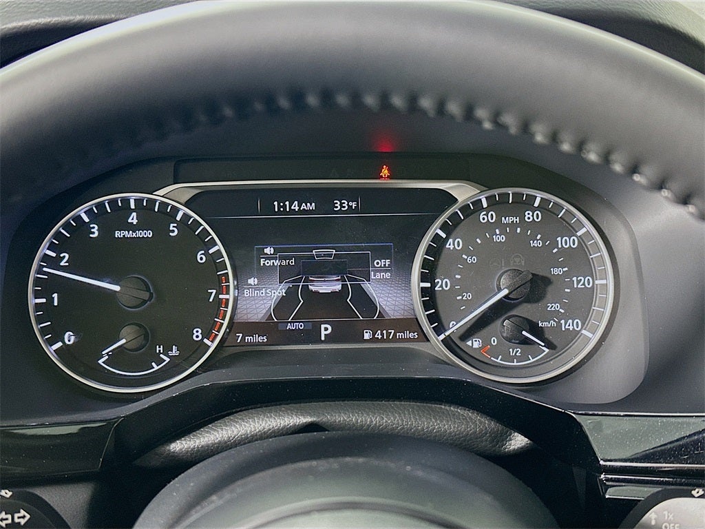 2025 Nissan Pathfinder SV